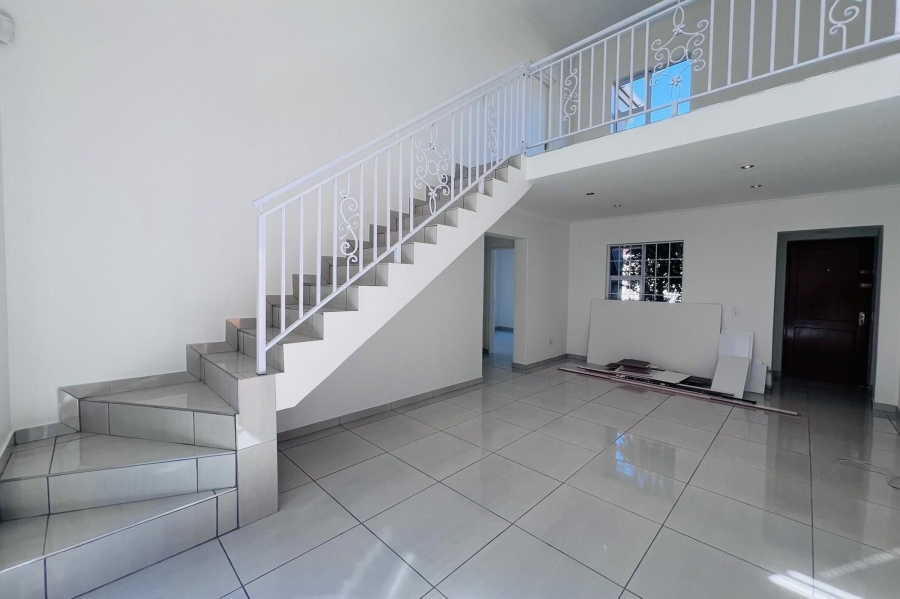 To Let 3 Bedroom Property for Rent in Century City Western Cape